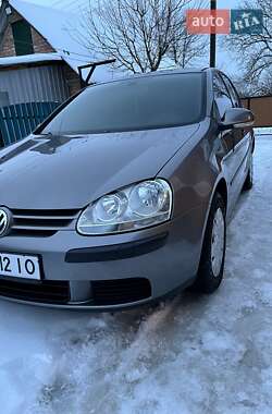Хэтчбек Volkswagen Golf 2004 в Литине