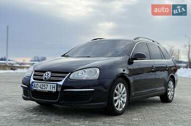 Универсал Volkswagen Golf 2009 в Мукачево