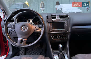 Хэтчбек Volkswagen Golf 2012 в Киеве