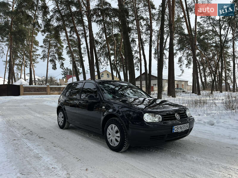 Volkswagen Golf 2001