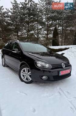 Универсал Volkswagen Golf 2012 в Стрые