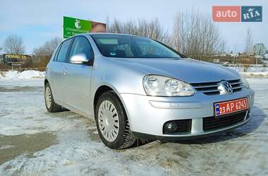 Хетчбек Volkswagen Golf 2008 в Красилові