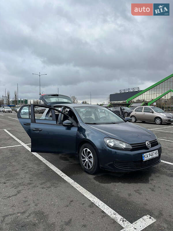 Volkswagen Golf 2010