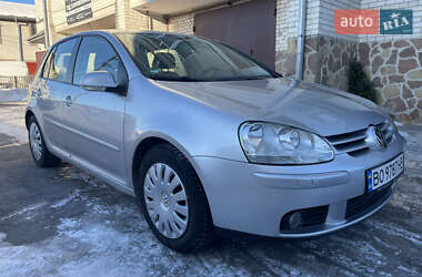 Хэтчбек Volkswagen Golf 2006 в Тернополе