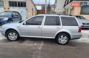 Универсал Volkswagen Golf 2001 в Черкассах