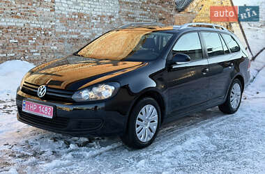 Универсал Volkswagen Golf 2011 в Луцке