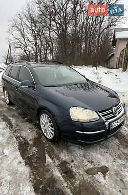 Универсал Volkswagen Golf 2007 в Мостиске