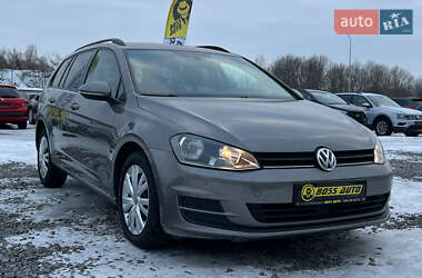 Универсал Volkswagen Golf 2016 в Львове