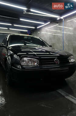 Хетчбек Volkswagen Golf 1998 в Львові