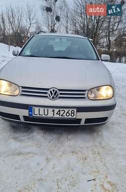 Универсал Volkswagen Golf 2000 в Сарнах