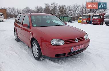 Универсал Volkswagen Golf 2003 в Радомышле