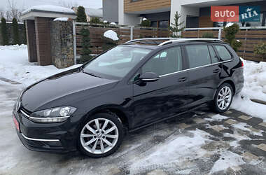 Универсал Volkswagen Golf 2019 в Стрые