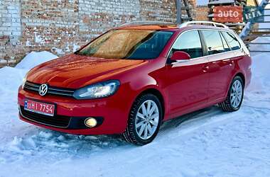 Универсал Volkswagen Golf 2012 в Луцке