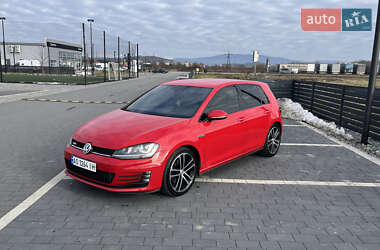 Хэтчбек Volkswagen Golf 2016 в Мукачево