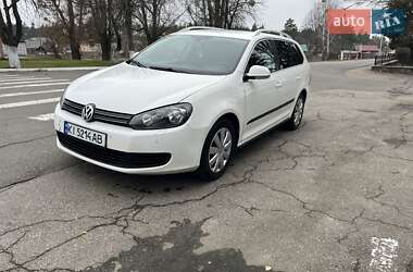 Универсал Volkswagen Golf 2010 в Киеве