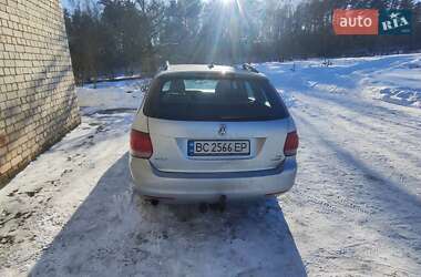 Универсал Volkswagen Golf 2010 в Вараше