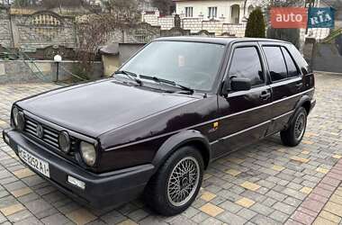 Хетчбек Volkswagen Golf 1990 в Чернівцях