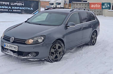 Універсал Volkswagen Golf 2011 в Бучі
