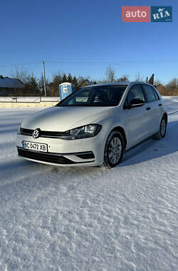 Хэтчбек Volkswagen Golf 2020 в Львове