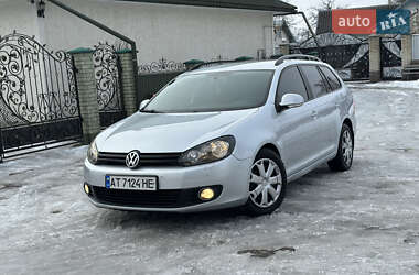 Універсал Volkswagen Golf 2012 в Снятині