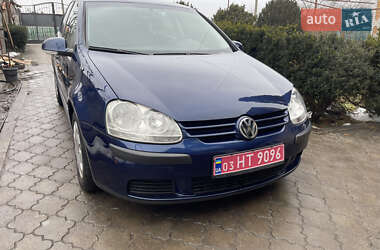 Хетчбек Volkswagen Golf 2005 в Нікополі