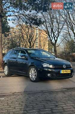 Універсал Volkswagen Golf 2011 в Луцьку