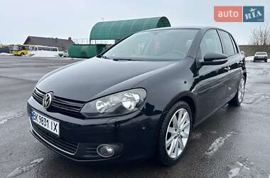 Хетчбек Volkswagen Golf 2009 в Луцьку