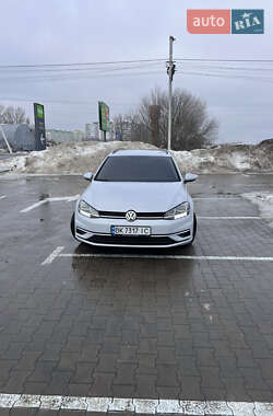 Універсал Volkswagen Golf 2017 в Вишневому