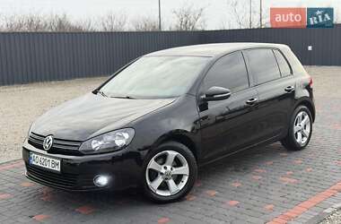 Хэтчбек Volkswagen Golf 2011 в Виноградове