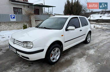 Хэтчбек Volkswagen Golf 1999 в Изяславе