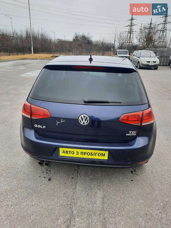 Хэтчбек Volkswagen Golf 2013 в Полтаве