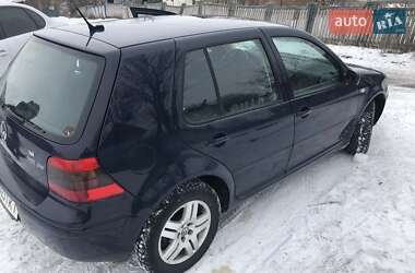 Хетчбек Volkswagen Golf 2002 в Тульчині
