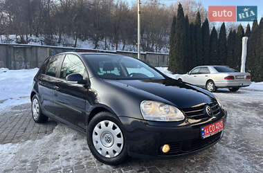 Хэтчбек Volkswagen Golf 2008 в Львове