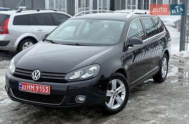 Універсал Volkswagen Golf 2011 в Сарнах