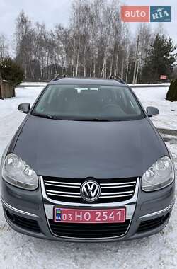 Универсал Volkswagen Golf 2008 в Ковеле