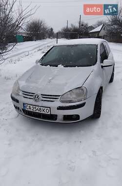 Хэтчбек Volkswagen Golf 2005 в Харькове