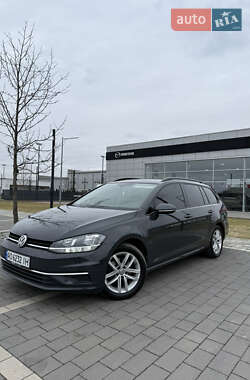 Универсал Volkswagen Golf 2019 в Мукачево