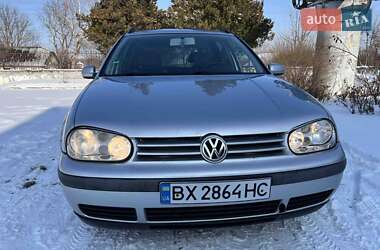 Универсал Volkswagen Golf 2001 в Ярмолинцах