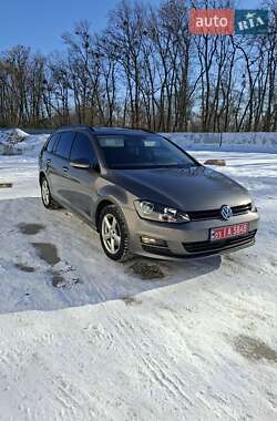 Універсал Volkswagen Golf 2014 в Луцьку