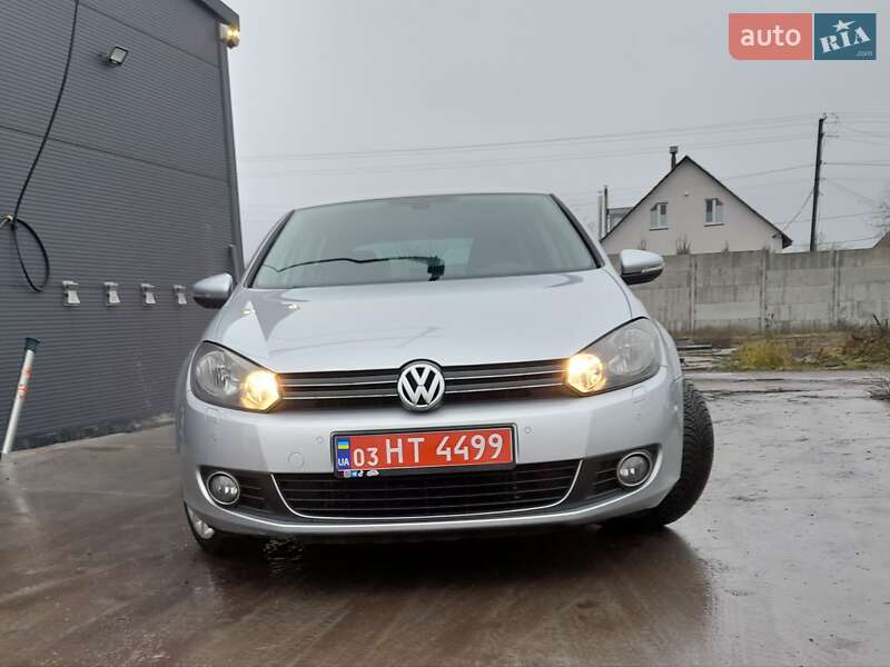 Хэтчбек Volkswagen Golf 2009 в Новой Водолаге