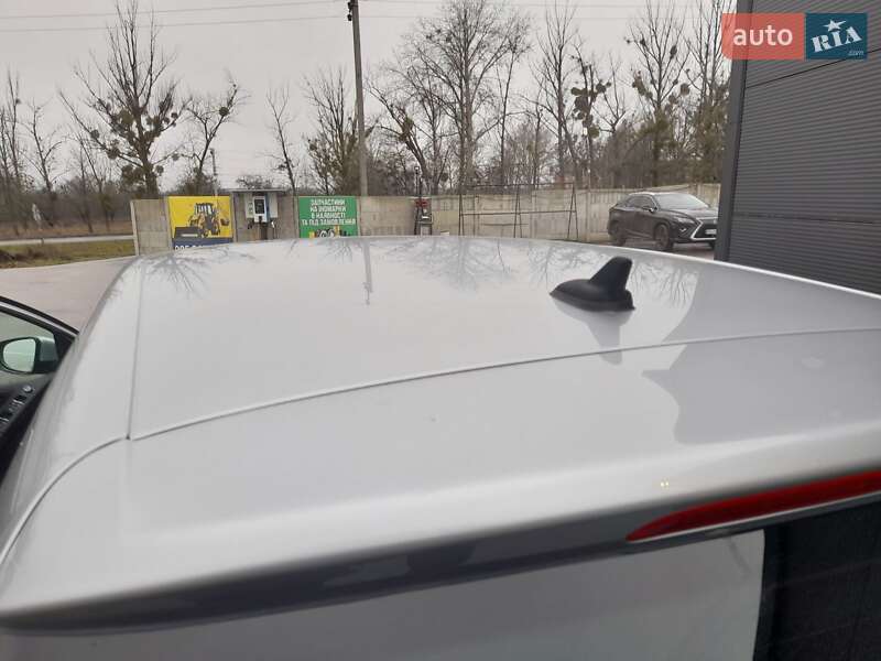 Хэтчбек Volkswagen Golf 2009 в Новой Водолаге