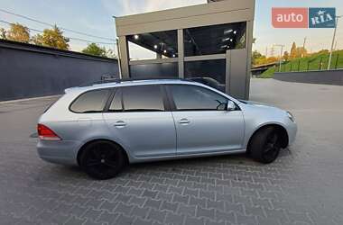 Универсал Volkswagen Golf 2011 в Житомире