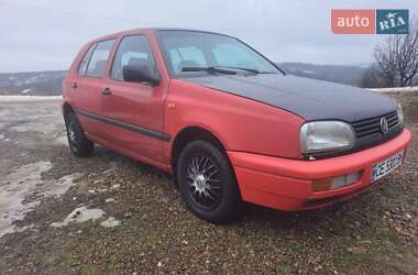 Хэтчбек Volkswagen Golf 1996 в Черновцах