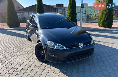 Универсал Volkswagen Golf 2014 в Виннице