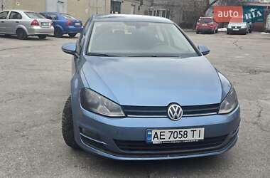 Хэтчбек Volkswagen Golf 2014 в Запорожье