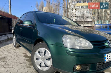 Хетчбек Volkswagen Golf 2007 в Дніпрі