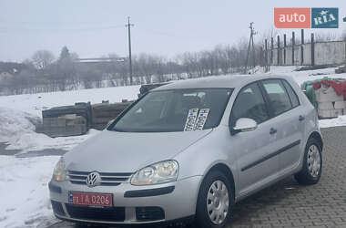 Хэтчбек Volkswagen Golf 2006 в Тернополе