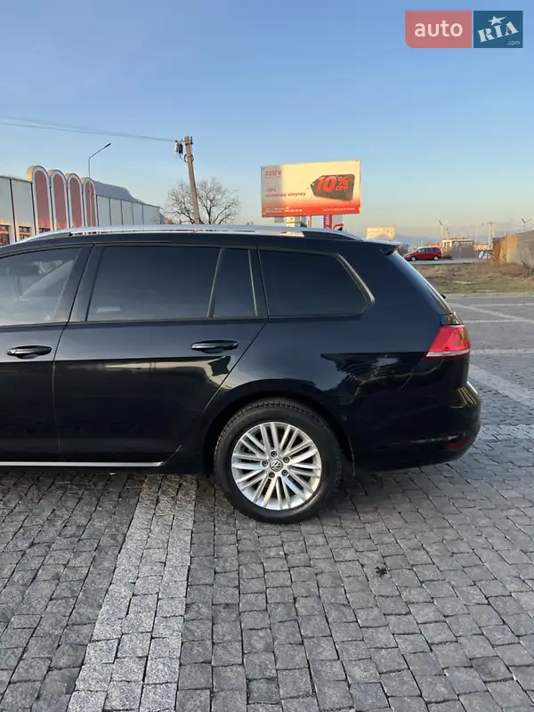 Volkswagen Golf 2014 VIN WVWZZZAUZFP500937 фото оголошення 4 з 60
