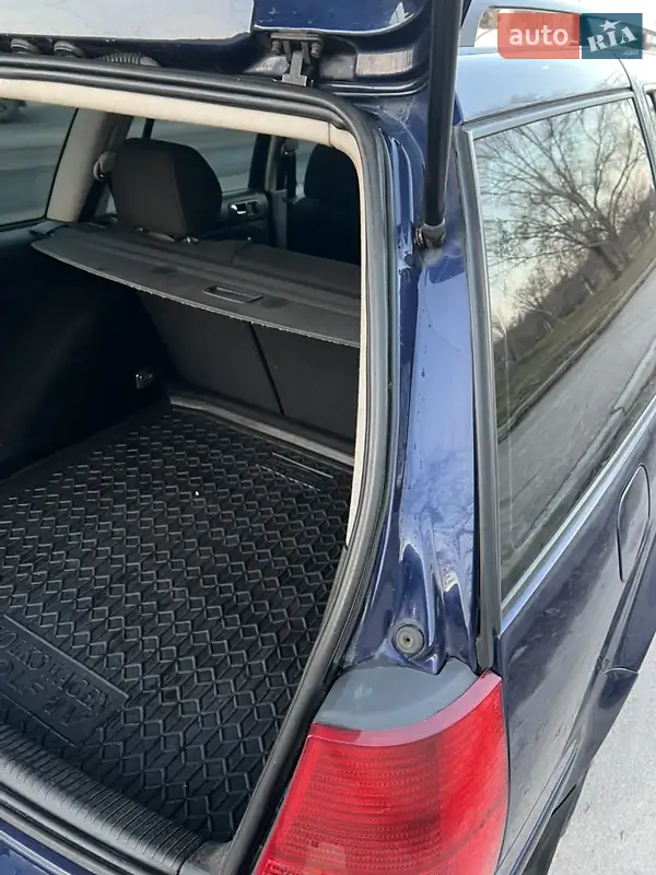 Volkswagen Golf 2003 VIN WVWZZZ1JZ3W629119 фото оголошення 27 з 77