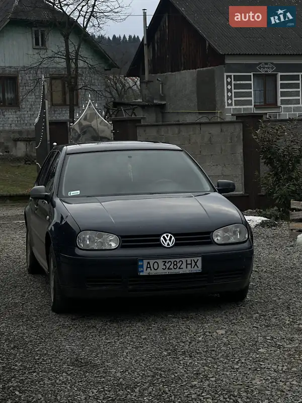Volkswagen Golf